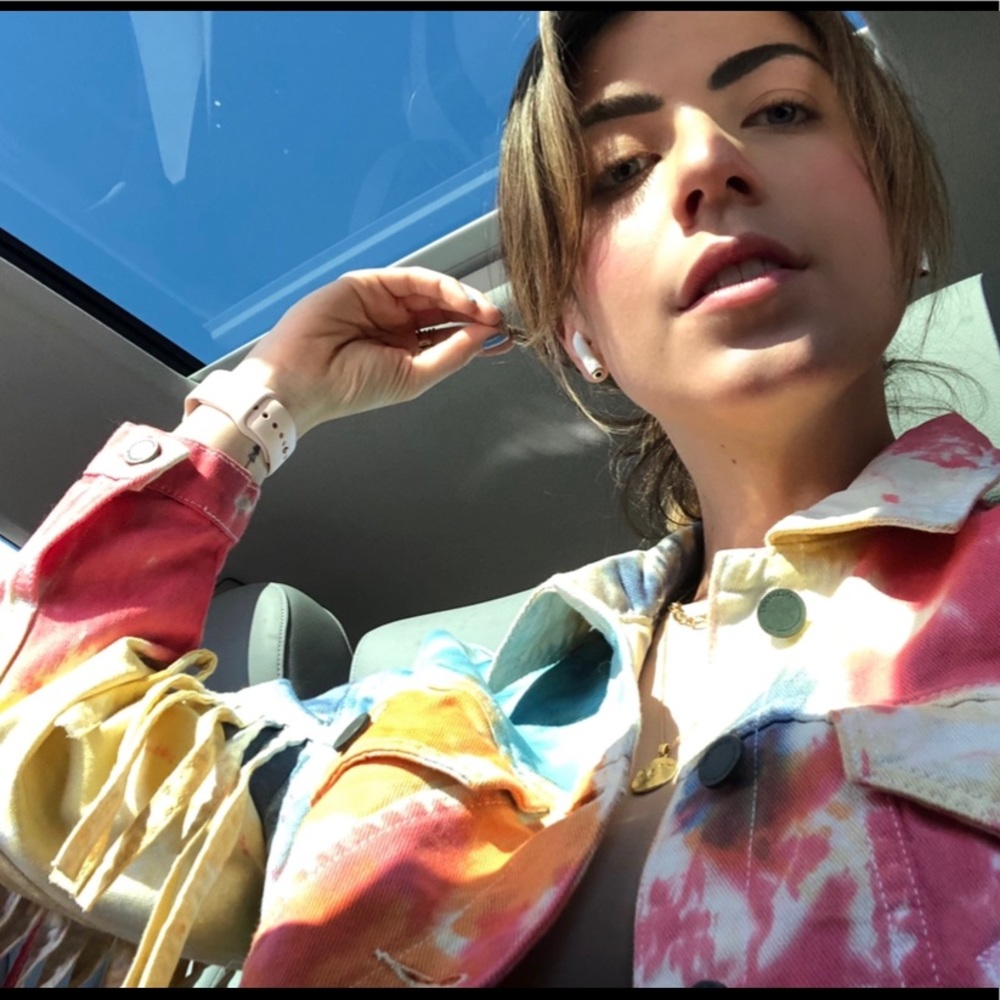 Meet your Posher, Victoria